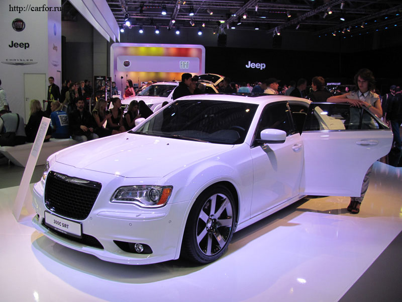 Chrysler 300C SRT new 2012