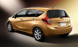  Nissan Note 2013
